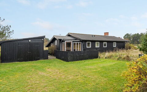 Øgrim - 204M from the Sea: Hus, Hjem, Sommerhus, Estate, Gård, Stuehus, Sidespor, Garden Bygninger, Veranda