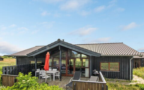 Emma - 976M from the Sea: Tag, Hus, Hjem, Sommerhus, Arkitektur, Land Lot, Landdistrikt, Sidespor, Veranda, Hældning