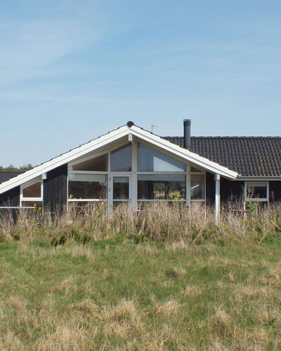 Dory - 1.0Km from the Sea