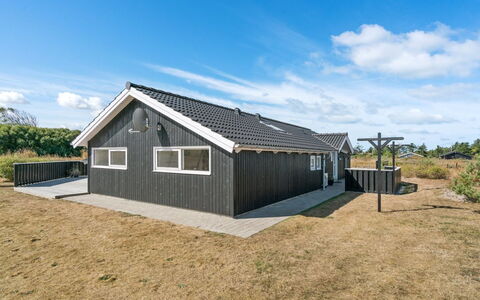Aria - 1.2Km from the Sea: Hus, Hjem, Sommerhus, Estate, Gård, Stuehus, Sidespor, Garden Bygninger, Veranda