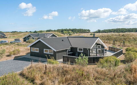 Aria - 1.2Km from the Sea: Hus, Hjem, Sommerhus, Estate, Gård, Stuehus, Sidespor, Garden Bygninger, Veranda