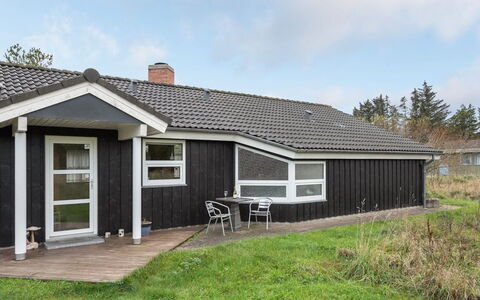 Carlina - 1.3Km from the Sea: Tag, Hus, Hjem, Sommerhus, Sidespor, Dør, Garden Bygninger, Estate, Stuehus, Skur