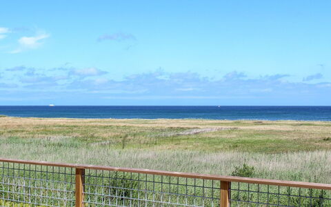 Marlena - 150M from the Sea: Blå, Himmel, Horisont, Græs-, Økoregion, Sky, Almindeligt, Land Lot, Steppe, Prærie