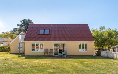 Tara - 300M from the Sea: Tækning, Sommerhus, Hus, Tag, Hjem, Stuehus, Hytte, Estate, Landsby