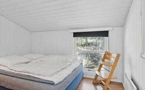 Nicklas - 2Km from the Sea: Svømmepøl, Udendørs Møbler, Møbel, Udvej, Flise, Eco Hotel, Skygge, Stol, Fritid, Estate