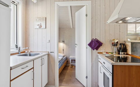 Sörine - 2Km from the Sea: Træ, Hjem, Veranda, Dæk, Hårdttræ, Tag, Bejdse, Trægulve, Eco Hotel