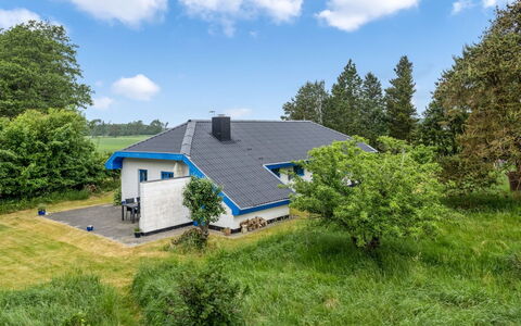 Ema - 5Km from the Sea: Træ, Hjem, Veranda, Dæk, Hårdttræ, Tag, Bejdse, Trægulve, Eco Hotel
