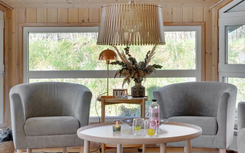 Mika - 1Km from the Sea: Træ, Hjem, Veranda, Dæk, Hårdttræ, Tag, Bejdse, Trægulve, Eco Hotel