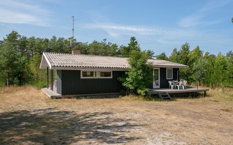 Adelisa - 600M from the Sea: Træ, Hjem, Veranda, Dæk, Hårdttræ, Tag, Bejdse, Trægulve, Eco Hotel