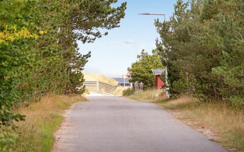 Hildegunn - 200M from the Sea: Træ, Hjem, Veranda, Dæk, Hårdttræ, Tag, Bejdse, Trægulve, Eco Hotel
