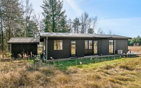 Shayene - 2.5Km from the Sea: Træ, Hjem, Veranda, Dæk, Hårdttræ, Tag, Bejdse, Trægulve, Eco Hotel