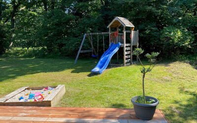 Lovis - 600M from the Sea