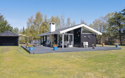 Alvine - 475M from the Sea