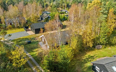 Tanas - 2Km from the Sea: Træ, Boligområde, Landskab, Hus, Land Lot, Tag, Hjem, Landdistrikt, Menneskelig Bosættelse, Sommerhus