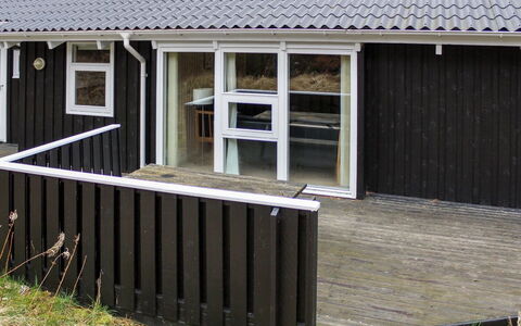 Eldmar - 500M from the Sea: Tag, Hus, Land Lot, Hjem, Sommerhus, Estate, Garden Bygninger, Skygge, Bjælkehytte, Landscaping