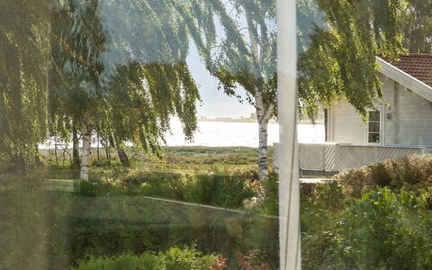 Melina - 100M from the Sea: Svømmepøl, Udendørs Møbler, Møbel, Udvej, Flise, Eco Hotel, Skygge, Stol, Fritid, Estate