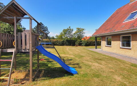 Spase - 250M to the Fjord: Tag, Hus, Hjem, Sommerhus, Sidespor, Estate, Indkørsel, Garden Bygninger, Gård, Skur