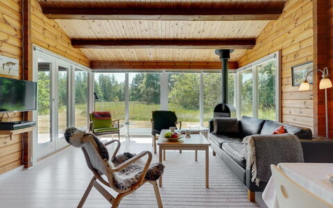 Tuba - 600M from the Sea: Træ, Hjem, Veranda, Dæk, Hårdttræ, Tag, Bejdse, Trægulve, Eco Hotel