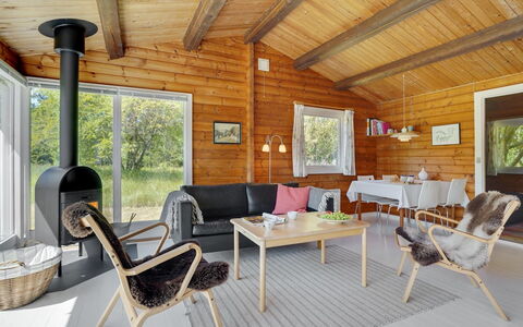 Tuba - 600M from the Sea: Træ, Hjem, Veranda, Dæk, Hårdttræ, Tag, Bejdse, Trægulve, Eco Hotel