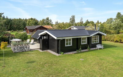 Botwith - 400M from the Sea