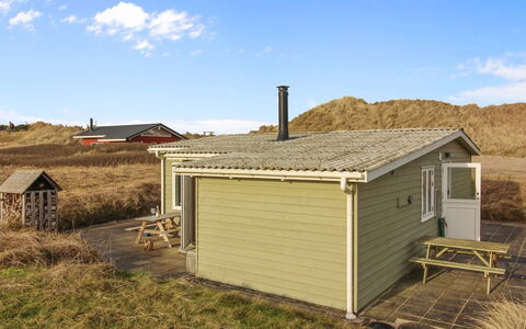 Adi - 75M from the Sea: Møbel, Indretning, Stol, Gulvbelægning, Bord, Udvej, Etage, Loft, Værelse, Eco Hotel