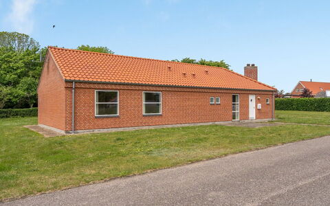 Fengur - 330M from the Sea: Hus, Hjem, Tag, Sommerhus, Estate, Landscaping, Garden Bygninger, Sidespor, Stuehus