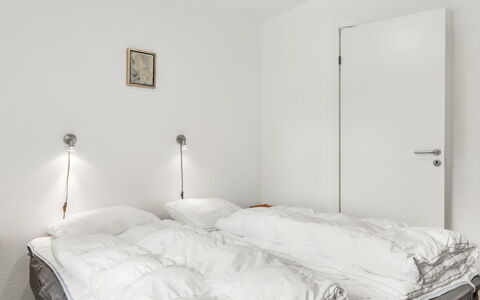 Manderup - 30Km from the Sea: Seng, Soveværelse, Sengetøj, Sengetøj, Loft, Indretning, Sengetøj, Etage, Bed Frame, Gulvbelægning