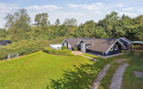 Ines - 25Km from the Sea: Tækning, Sommerhus, Hus, Tag, Hjem, Stuehus, Hytte, Estate, Landsby