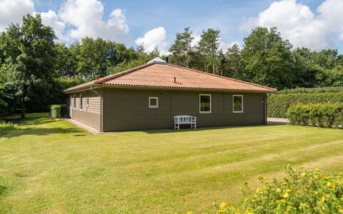 Anica - 29Km from the Sea: Sommerhus, Hjem, Hus, Tag, Veranda, Estate, Sidespor, Garden Bygninger, Stuehus, Gård