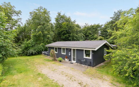 Massie - 30Km from the Sea: Sommerhus, Hjem, Hus, Tag, Veranda, Estate, Sidespor, Garden Bygninger, Stuehus, Gård