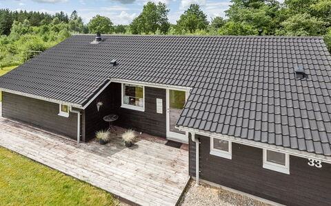 Estrid - 30Km from the Sea: Tag, Hus, Hjem, Sommerhus, Dør, Sidespor, Dæk, Veranda, Planke, Hårdttræ