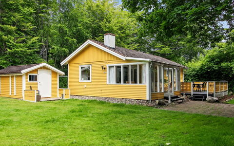 Hejne - 29Km from the Sea: Hus, Hjem, Sommerhus, Tag, Land Lot, Veranda, Stuehus, Sidespor, Estate, Garden Bygninger