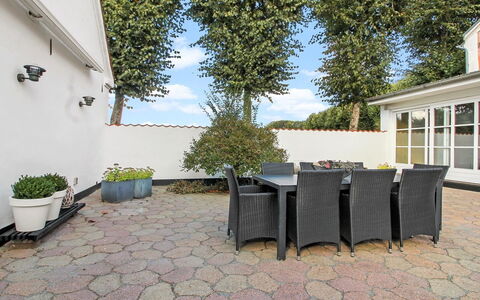 Reeta - 32Km from the Sea: Estate, Farm