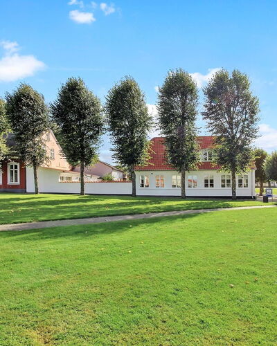 Reeta - 32Km from the Sea