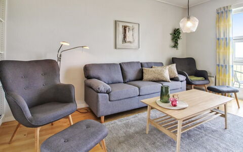 Arnulfuer: Tag, Hus, Hjem, Sommerhus, Dør, Sidespor, Dæk, Veranda, Planke, Hårdttræ