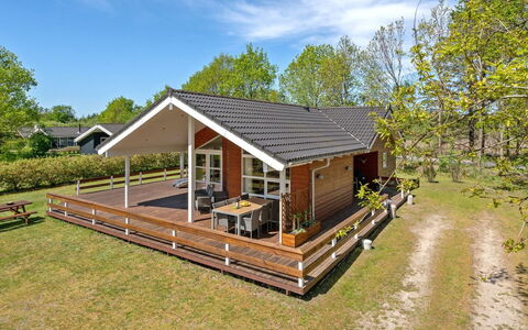Ebbi - 36Km from the Sea: Sommerhus, Skur, Hytte, Stuehus, Prærie, Hytte, Lade, Bjælkehytte, Garden Bygninger
