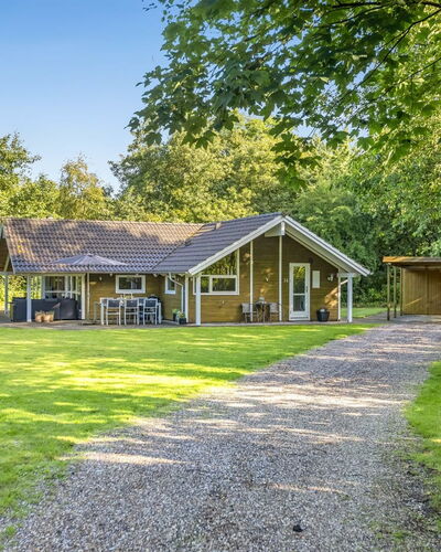 Kaare - 34.2Km from the Sea