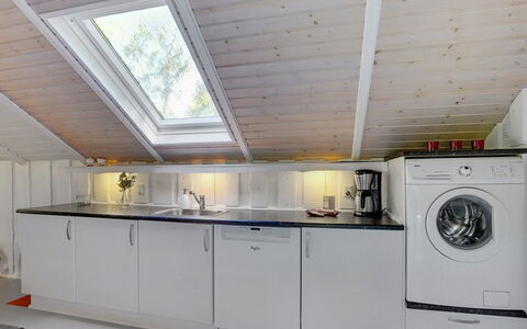 Jaakoppi - 25Km from the Sea: Træ, Loft, Gulvbelægning, Indretning, Større Bandage, Etage, Køkken, Attic, Værelse, Lysarmatur
