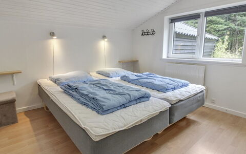Josina - 32Km from the Sea: Soveværelse, Seng, Sengetøj, Sengetøj, Sengetøj, Etage, Bed Frame, Loft, Pude, Madras
