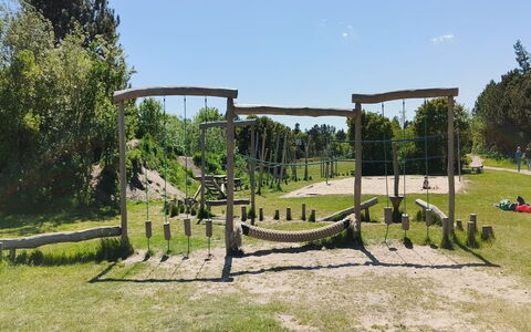 Heide - 750M to the Fjord: Offentlige Rum, Fritid, Parkere, Have, Legepladsudstyr, Landscaping, Legeplads, Hegn