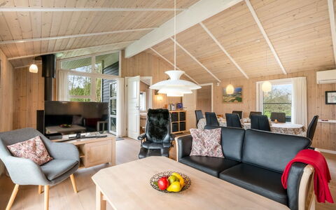 Tinka - 1.2Km to the Fjord: Hjem, Hus, Sommerhus, Loft, Hårdttræ, Garden Bygninger, Stue, Bjælkehytte, Bejdse, Sidespor