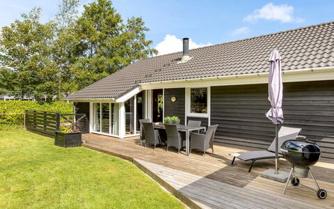 Gretje - 650M to the Fjord: Tag, Hjem, Hus, Sommerhus, Skygge, Sidespor, Hårdttræ, Estate, Veranda, Have