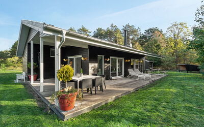 Elfriede - 400M to the Fjord
