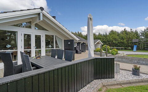 Thore - 400M from the Sea: Sommerhus, Skur, Hytte, Stuehus, Prærie, Hytte, Lade, Bjælkehytte, Garden Bygninger