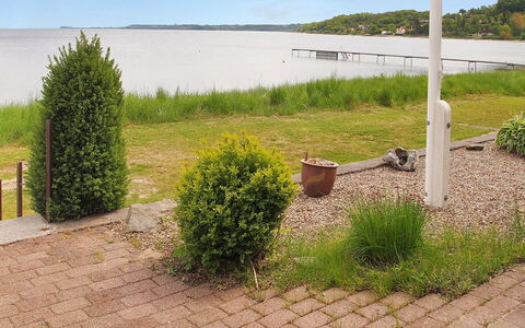 Udder - 50M to the Fjord: Træ, Tag, Hjem, Hus, Arkitektur, Sidespor, Land Lot, Sommerhus, Skur, Garden Bygninger