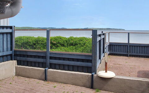 Udder - 50M to the Fjord: Træ, Tag, Hjem, Hus, Arkitektur, Sidespor, Land Lot, Sommerhus, Skur, Garden Bygninger