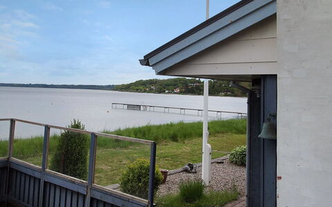 Udder - 50M to the Fjord: Træ, Tag, Hjem, Hus, Arkitektur, Sidespor, Land Lot, Sommerhus, Skur, Garden Bygninger