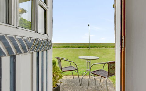 Thorarin - 25Km from the Sea: Tag, Hus, Land Lot, Hjem, Sommerhus, Estate, Garden Bygninger, Skygge, Bjælkehytte, Landscaping