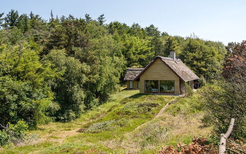 Ingeborg - 100M to the Fjord: Tag, Hus, Hjem, Sommerhus, Sidespor, Estate, Indkørsel, Garden Bygninger, Gård, Skur
