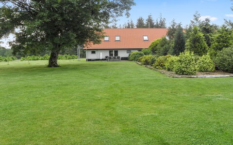 Beatha - 25Km to the Fjord: Græs, Træ, Busk, Græs-, Lawn, Have, Land Lot, Almindeligt